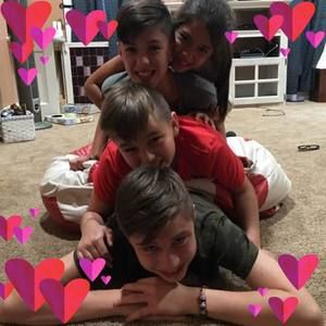 Meet your Posher, Alicia